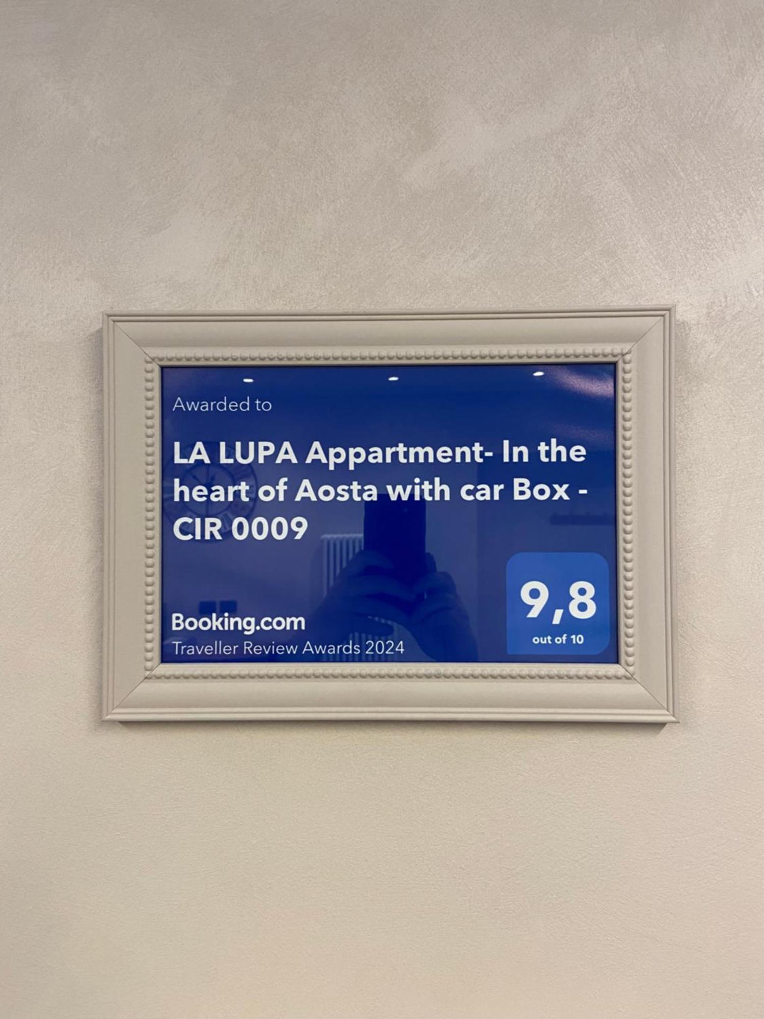 La Lupa Apartment - In The Heart Of Aosta With Car Box Dış mekan fotoğraf